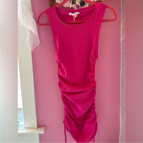 Good American Ruched Hot Pink Dress - Picture 3 of 8